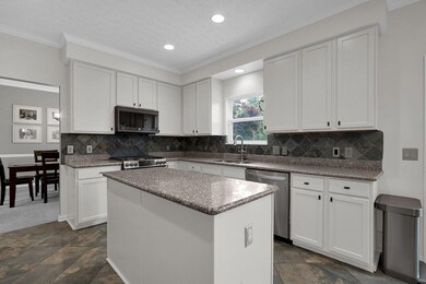 6-web-or-mls-3453-windy-forest-ln