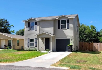 3405 3rd St, Bay City, TX 77414 - photo 2