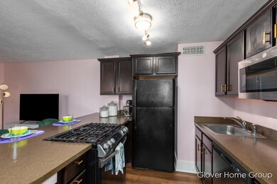 Hillmount unit 201, Grand Rapids, MI 49503 - photo 7