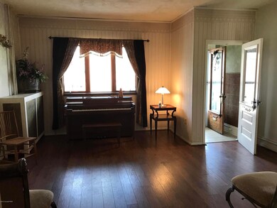 608 E Broad St, Tamaqua, PA 18252 - photo 7