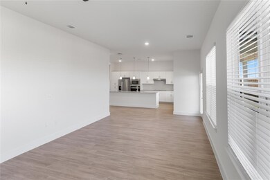 18531 Kyle Seale Pkwy unit 25, Helotes, TX 78023 - photo 5