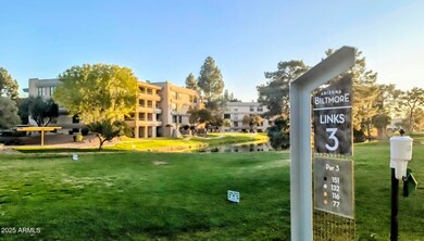 5122 N 31st Way unit 221, Phoenix, AZ 85016 - photo 4