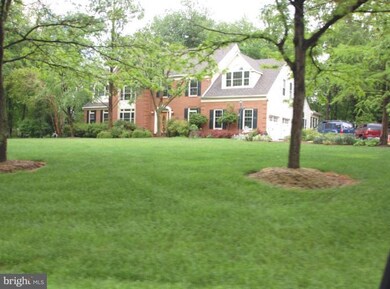 12860 Parapet Way, Herndon, VA 20171 - photo 6