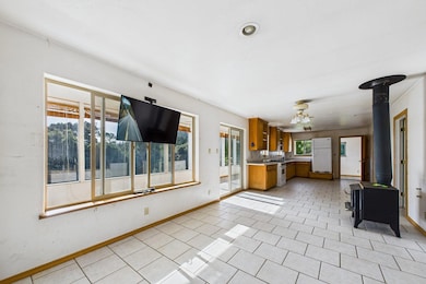 7300 Doody Ridge Rd, Garberville, CA 95542 - photo 6