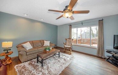 7 Living Room
