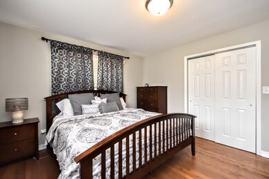 103 Spruce Ave, Waukegan, IL 60087 - photo 6