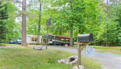 898 Pine Ln, Asheboro, NC 27205 - photo 5