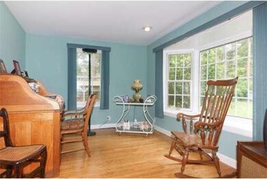 77 Maple Ln, Northborough, MA 01532 - photo 6