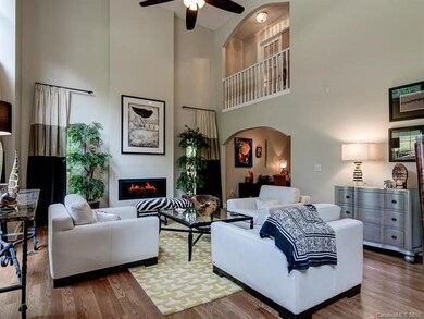 467 Heather Marie Dr, Hendersonville, NC 28792 - photo 4