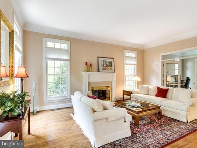 7121 Twelve Oaks Dr, Fairfax Station, VA 22039 - photo 5