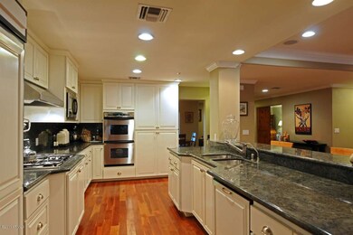 Gourmet Kitchen
