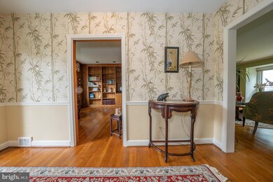 91 Hunters Ln, Devon, PA 19333 - photo 5