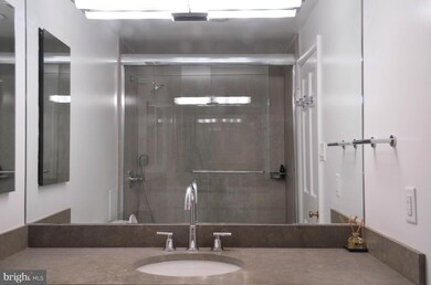 Watergate West Residences unit 511, Washington, DC 20037 - photo 7