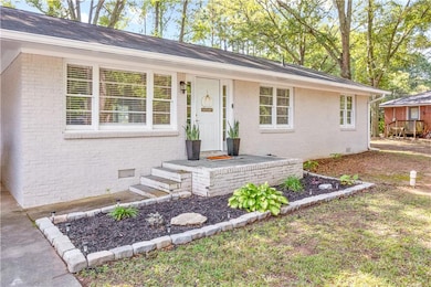 1358 Armistead Cir, Monroe, GA 30655 - photo 2