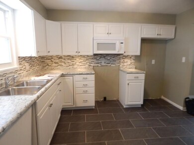 1478135 kitchen 2