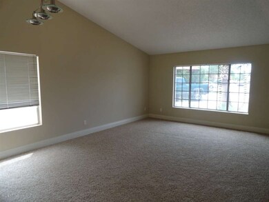 LIVING ROOM/ DINING ROOM