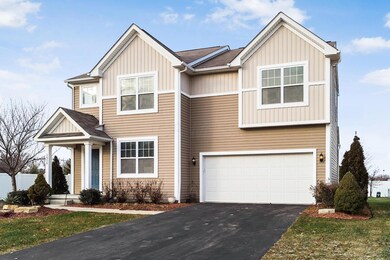 4 Bedrooms 2.5 Bath 2,328 Sq Ft