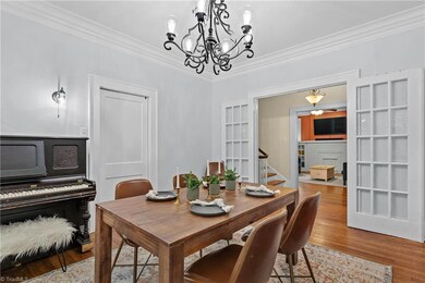 1526 Cloverdale Ave, Winston Salem, NC 27104 - photo 7