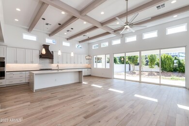 Living Room/Kitchen