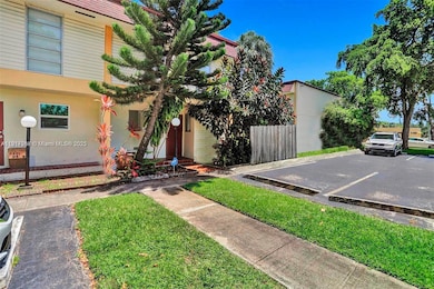 2701 N 34th Ave unit 1D, Hollywood, FL 33021 - photo 2