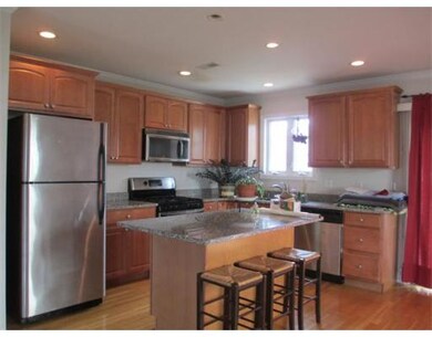 22 Walnut St unit C, Quincy, MA 02171 - photo 3