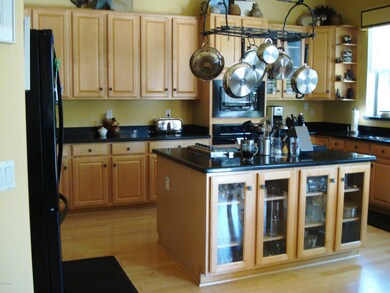 Gorgeous updated kitchen