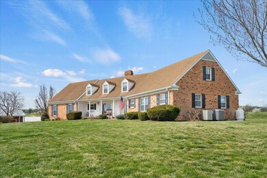 1308 Long Meadow Rd, Fishersville, VA 22939 - photo 4