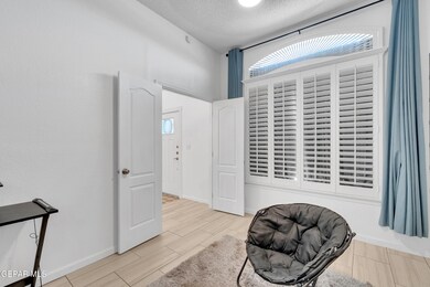 Flex room (2)