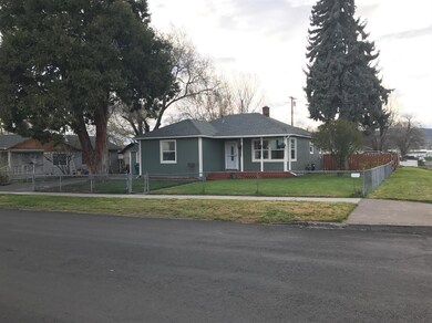 606 Owens St, Klamath Falls, OR 97601 - photo 2