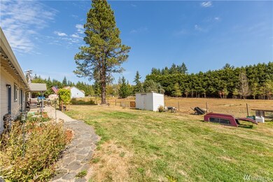 24009 Orting Kapowsin Hwy E, Graham, WA 98338 - photo 7