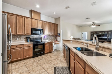 2602 Spicebush Loop, Apopka, FL 32712 - photo 7