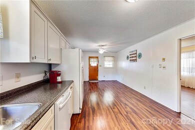 1908 Kendrick Cir, Shelby, NC 28152 - photo 5