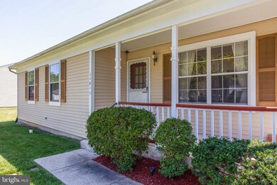 11811 Cleaver Dr, Bowie, MD 20721 - photo 3