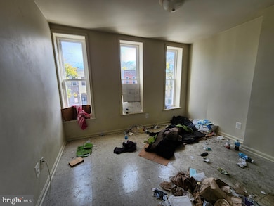 1150 N Carrollton Ave, Baltimore, MD 21217 - photo 7