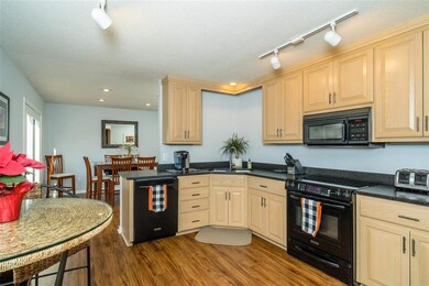 3335 Teak Cir, Harrisonburg, VA 22801 - photo 2