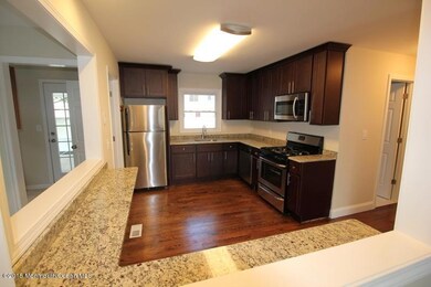 Granite Countertops and Breakfast Bar