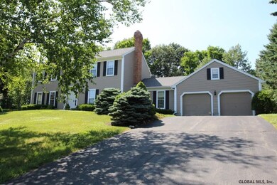 15 Greyledge Dr, Albany, NY 12211 - photo 2