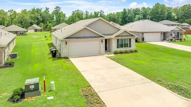 1108 Quail Hollow Rd SW, Cullman, AL 35055 - photo 2
