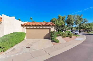 4010 E Lupine Ave-large-002-3-Front Exte