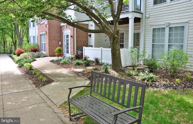 5325 Wagon Shed Cir, Owings Mills, MD 21117 - photo 3