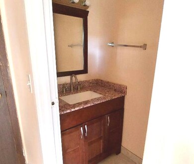 17 Parkside Ct unit 8, Vernon Hills, IL 60061 - photo 6