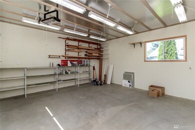 807 Grinnell Ave SW, Orting, WA 98360 - photo 7