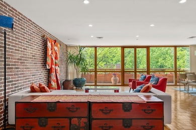 241 Perkins St unit D301, Jamaica Plain, MA 02130 - photo 3