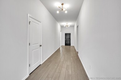 6608 S Hemlock Ave, Broken Arrow, OK 74011 - photo 4