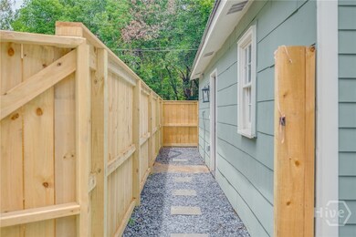 2142 E 42nd St unit A, Savannah, GA 31404 - photo 2