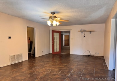 1114 Comet Rd, Ardmore, OK 73401 - photo 5