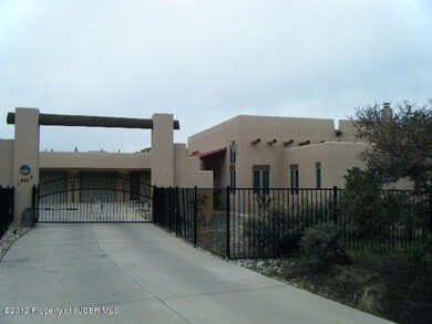 Front w/Electric Gate