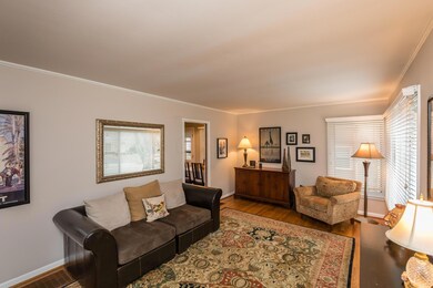 2287 Swansea Rd-05