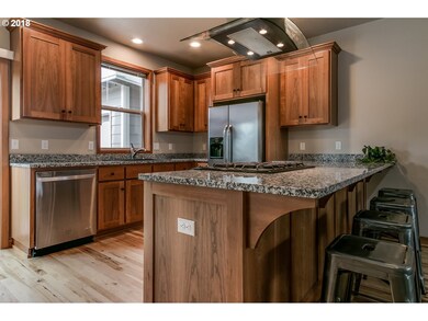 581 Irving Rd, Eugene, OR 97404 - photo 6