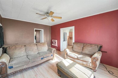 209 E 3rd St, Erick, OK 73645 - photo 7
